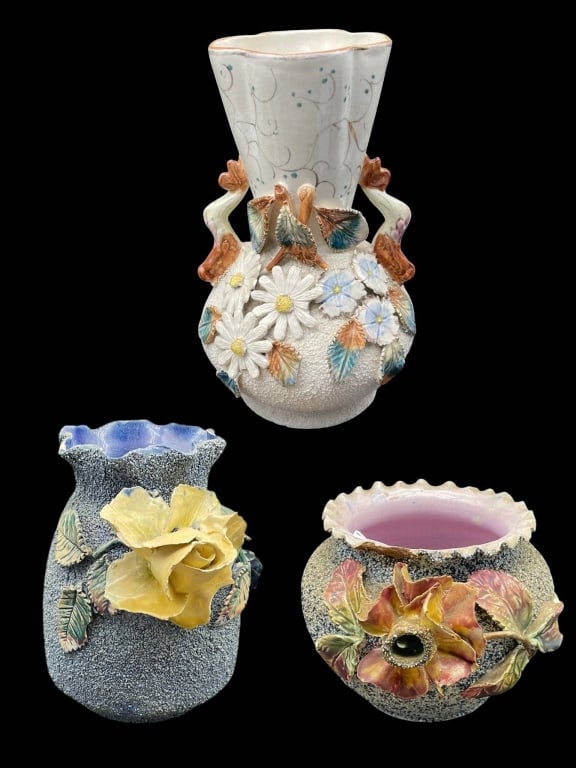 3 SANDED FLORAL CERAMIC VASES 7" (1 of 7)