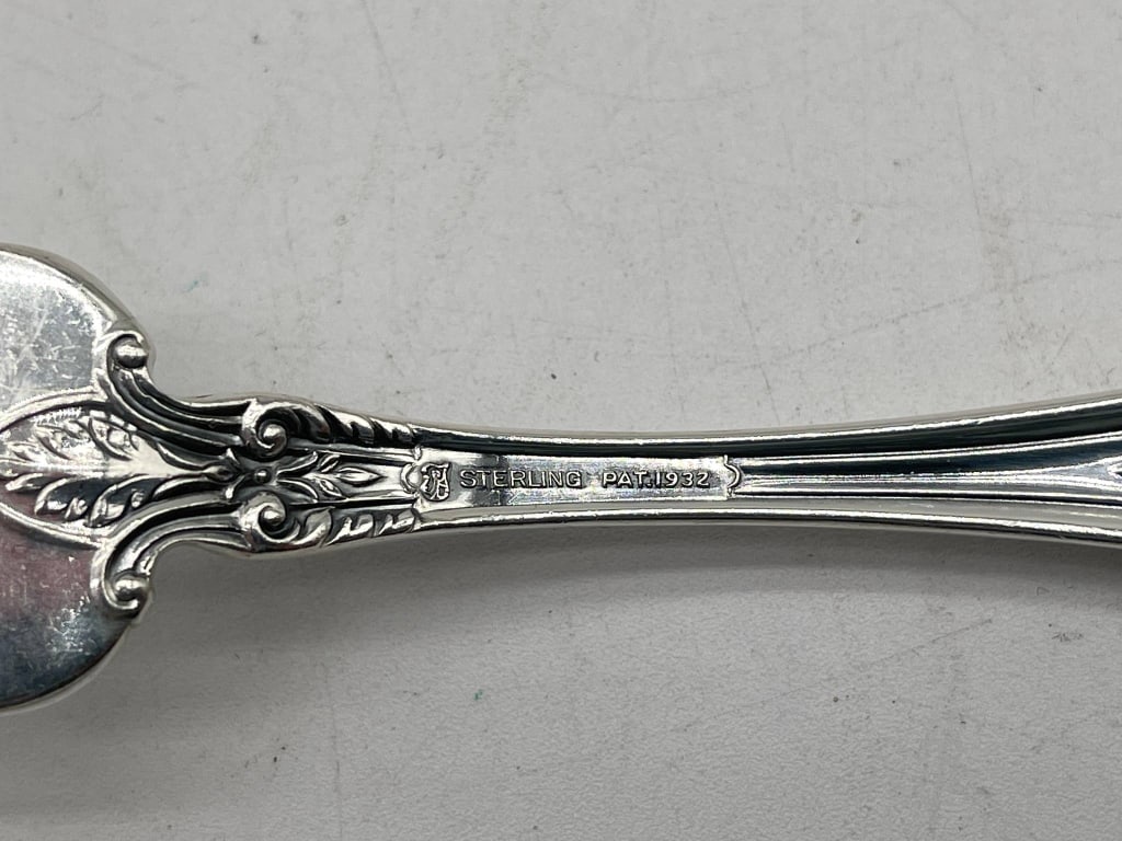 TOWLE STERLING SILVER FLATWARE SET 102 PCS 5742 G - 7