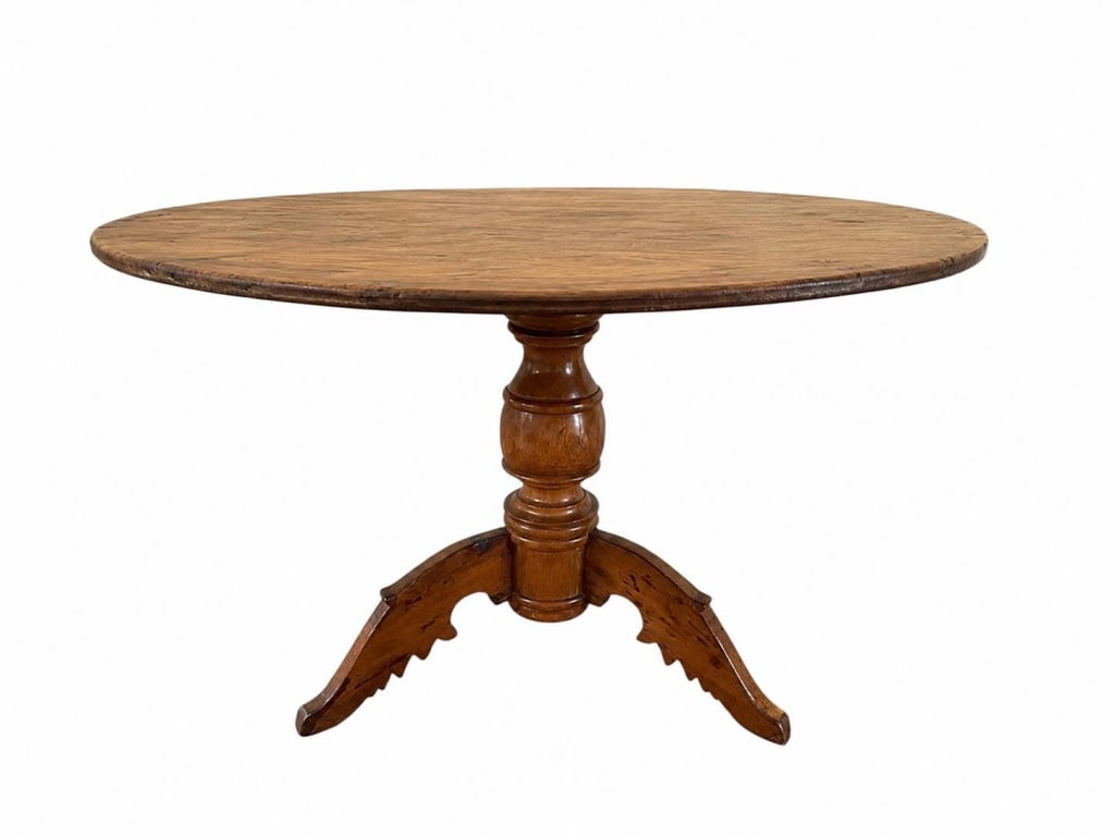 ROUND VINTAGE CARVED WOOD PEDESTAL TABLE 45" (1 of 7)