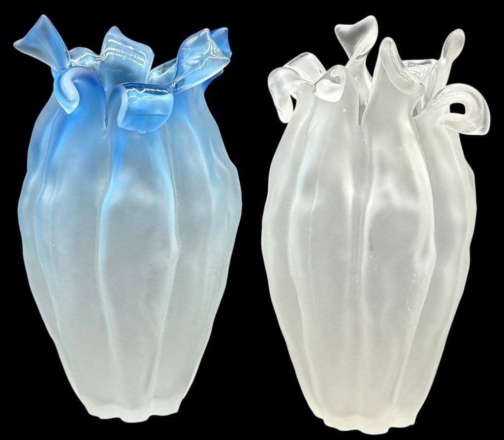 PAIR OF 1990s NIKOLAS WEINSTEIN ART GLASS VASES (1 of 7)