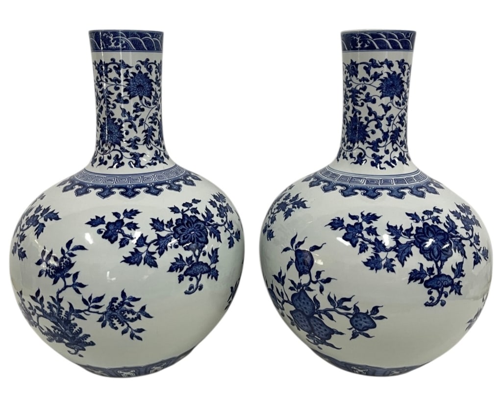 PR CHINESE BLUE & WHITE PORCELAIN FLOOR VASES 21" (1 of 7)
