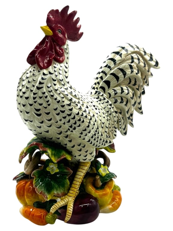 FITZ AND FLOYD LARGE CERAMIC ROOSTER 15": Collectible Fitz and Floyd ceramic rooster sculpture featuring a proud rooster with richly detailed plumage, deep burgundy comb and wattles, yellow beak, and dramatic sweeping tail. The cream-colored 
