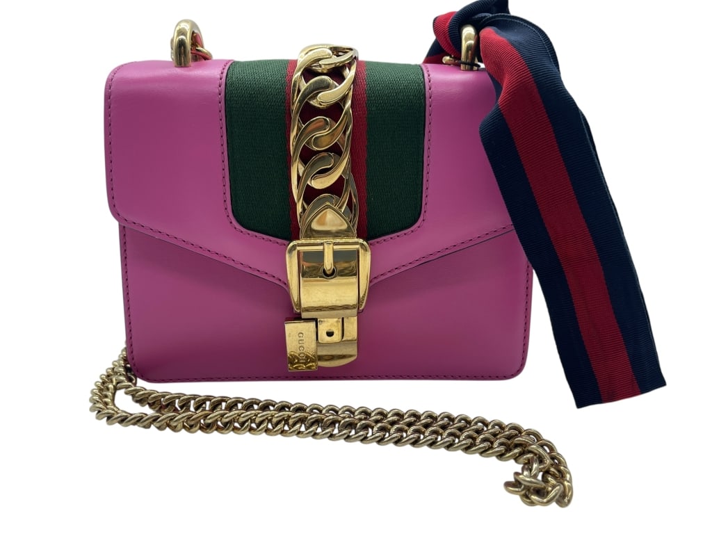 GUCCI SYLVIE SMALL SHOULDER BAG (1 of 5)