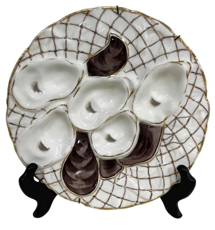 GERMAN PORCELAIN OYSTER PLATE 9" (1 of 4)