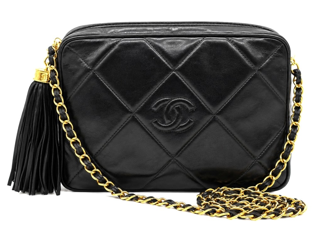 CHANEL VINTAGE XL QUILTED CAMERA BAG 10" (1 of 11)