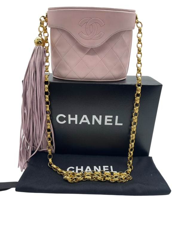 CHANEL PINK MATELASSE BINOCULAR BAG (1 of 6)