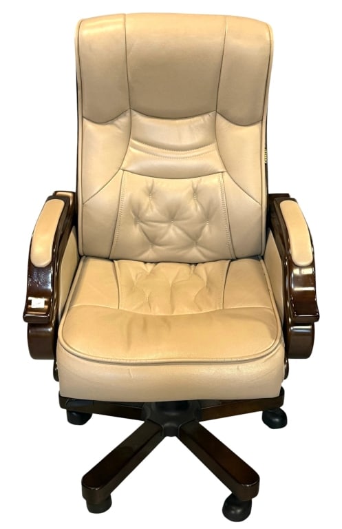 CARLO PERAZZI ITALIAN EXECUTIVE OFFICE CHAIR: Luxurious Italian executive office chair by Carlo Perazzi, featuring supple beige leather upholstery, sculptural polished mahogany wood trim, and a high-back ergonomic design. The chair combines excep
