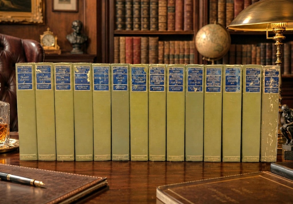 MARK TWAIN HILLCREST BOOK LOT 16 VOLS 9in: Collection of sixteen Mark Twain hardcover volumes from the desirable Hillcrest Edition published by Harper & Brothers, including the coveted Gilded Age volume. Other titles in this lot include A Tram