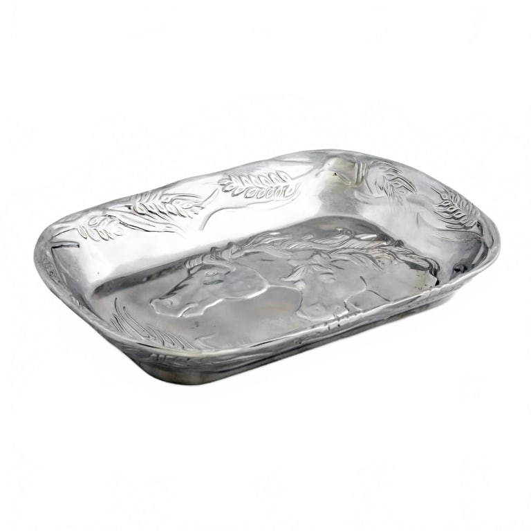 NEW ARTHUR COURT HORSE CATCHALL (1 of 4)