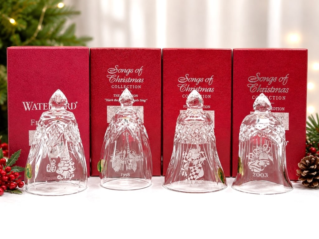 SET OF 4 WATERFORD SONGS OF CHRISTMAS BELLS 5" (1 of 7)