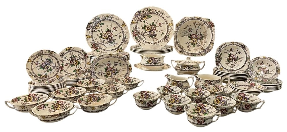ALFRED MEAKIN DINNERWARE SET: ALFRED MEAKIN DINNERWARE SET-Vintage condition, wear from use and age-Set includes:7 double handle bowls8 teacups10 saucers 5.5"7 saucers 6"8 plates 9"5 plates 9.25"1 bowl 8.25"7 bowls 6.5"7 bowls 5"3