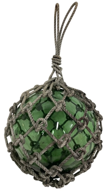 GREEN GLASS FISHING FLOAT IN ROPE NET 10" (1 of 3)