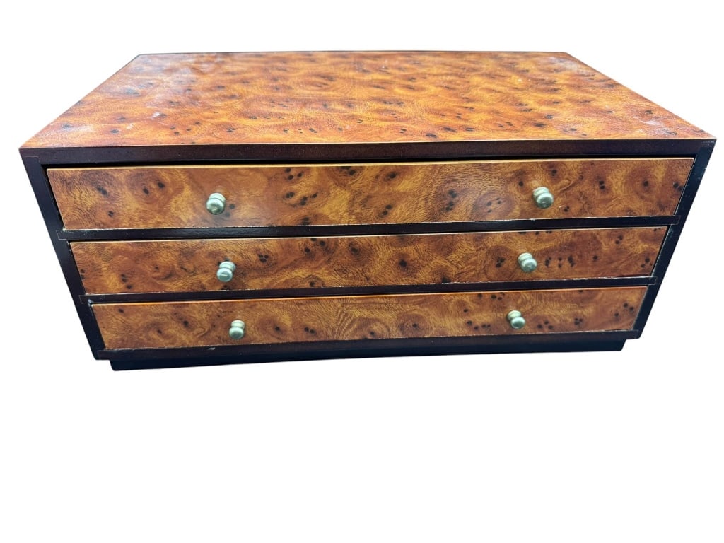 THREE-DRAWER WOOD JEWELRY BOX ORGANIZER (1 of 7)