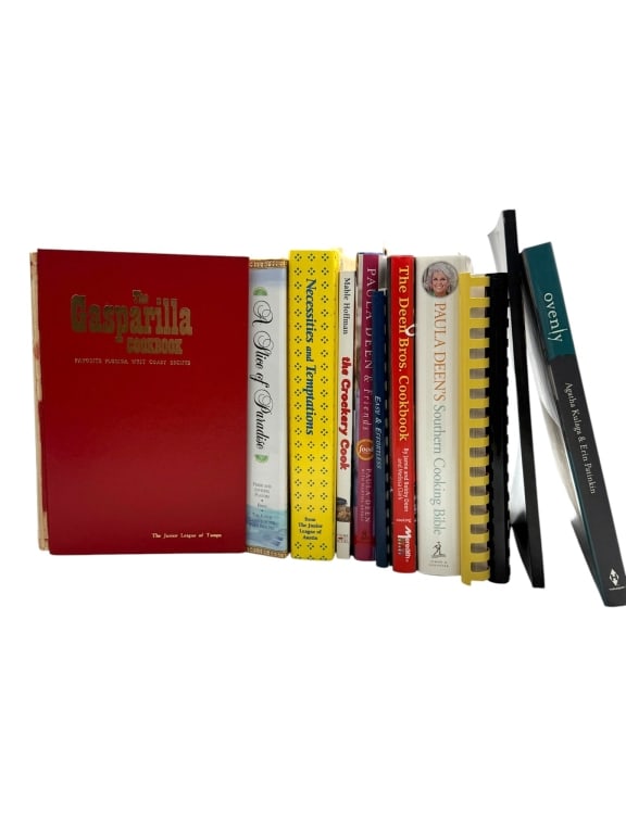 JUNIOR LEAGUE & SOUTHERN COOKBOOK LOT 11" (1 of 4)