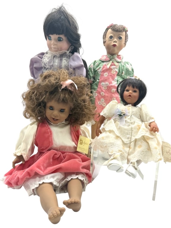 VINTAGE COLLECTIBLE DOLL GROUP OF FOUR 14" (1 of 7)