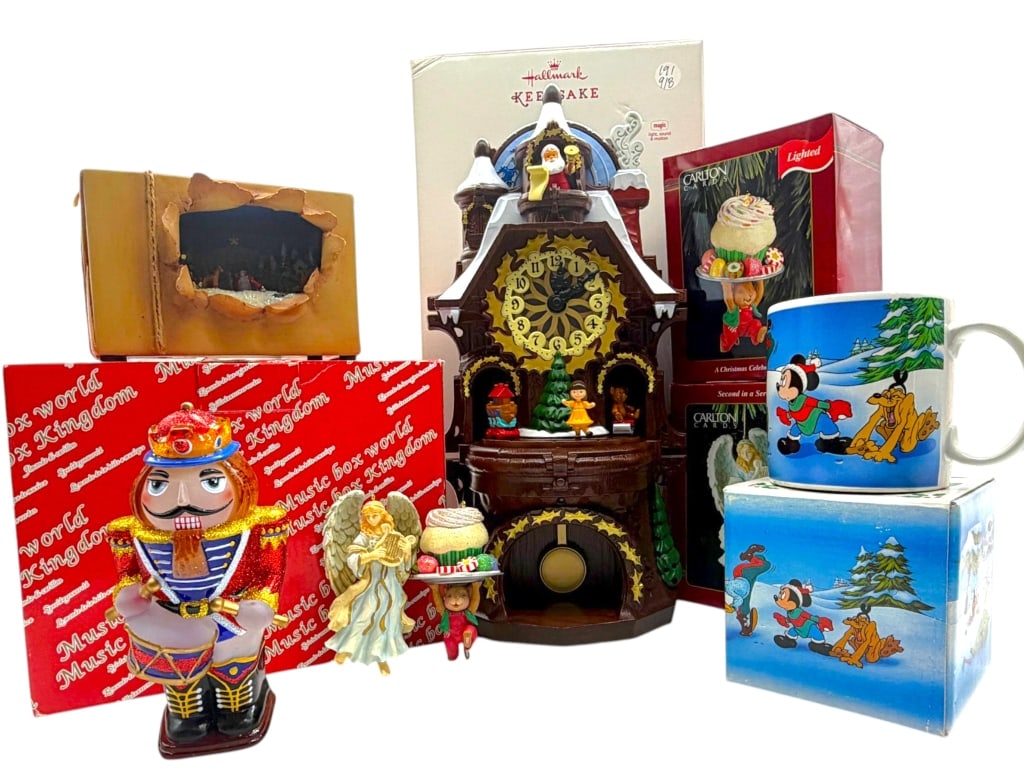 LOT OF CHRISTMAS COLLECTIBLES WITH HALLMARK 12" (1 of 5)