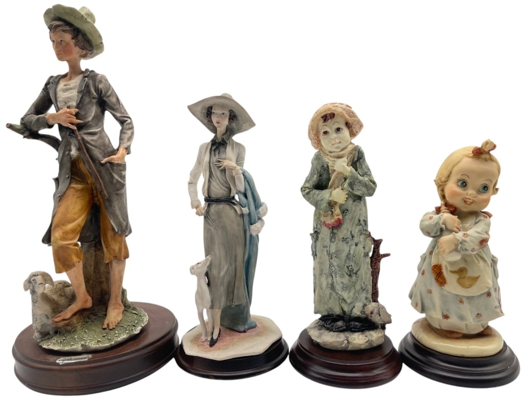 G ARMANI PORCELAIN FIGURINES LOT 4 11in (1 of 4)