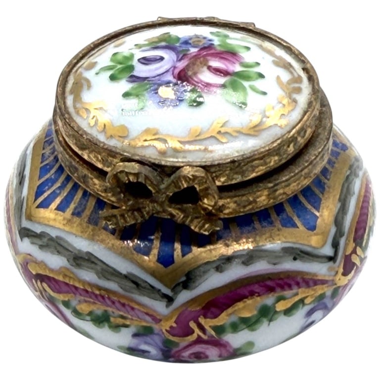 LIMOGES ROUND FLORAL TRINKET BOX 1.5" (1 of 4)
