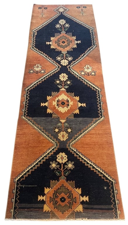 VINTAGE HAND KNOTTED WOOL RUNNER 103" (1 of 6)