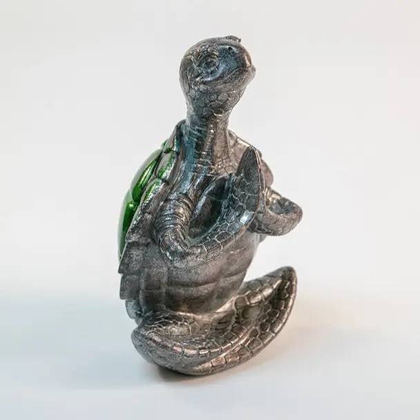 GREEN MEDITATING TURTLE (1 of 2)