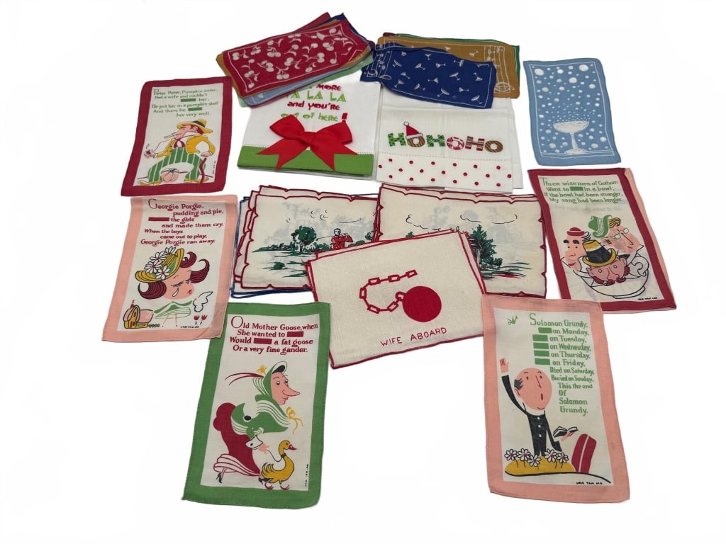 13 Vintage Printed Linen Mini Towels (1 of 4)