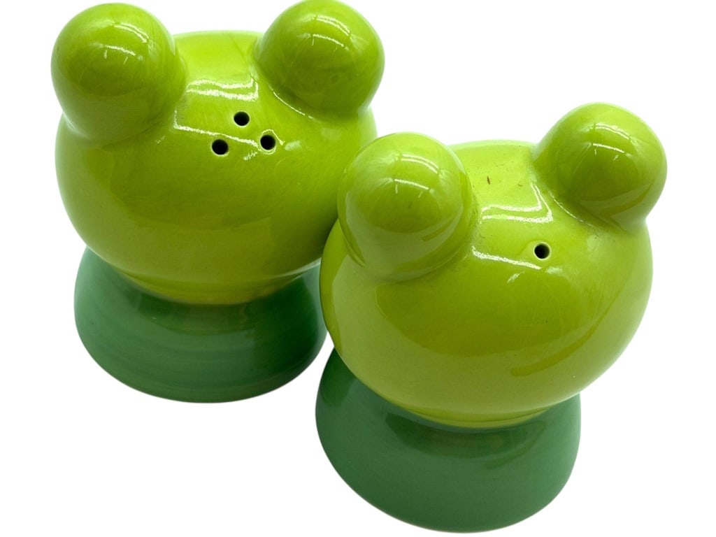 FROG SALT & PEPPER SHAKER SET 3" - 3