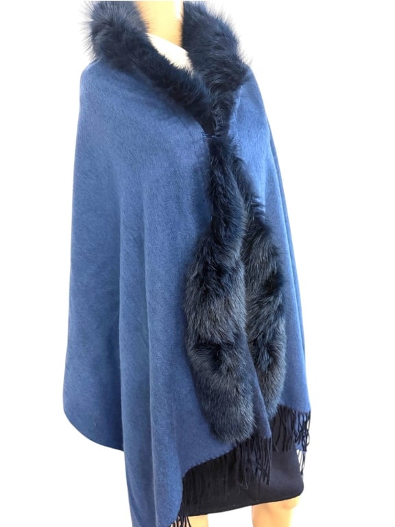 WOLFIE CANADA FOX TRIM SHEILA SHAWL 70" (1 of 5)