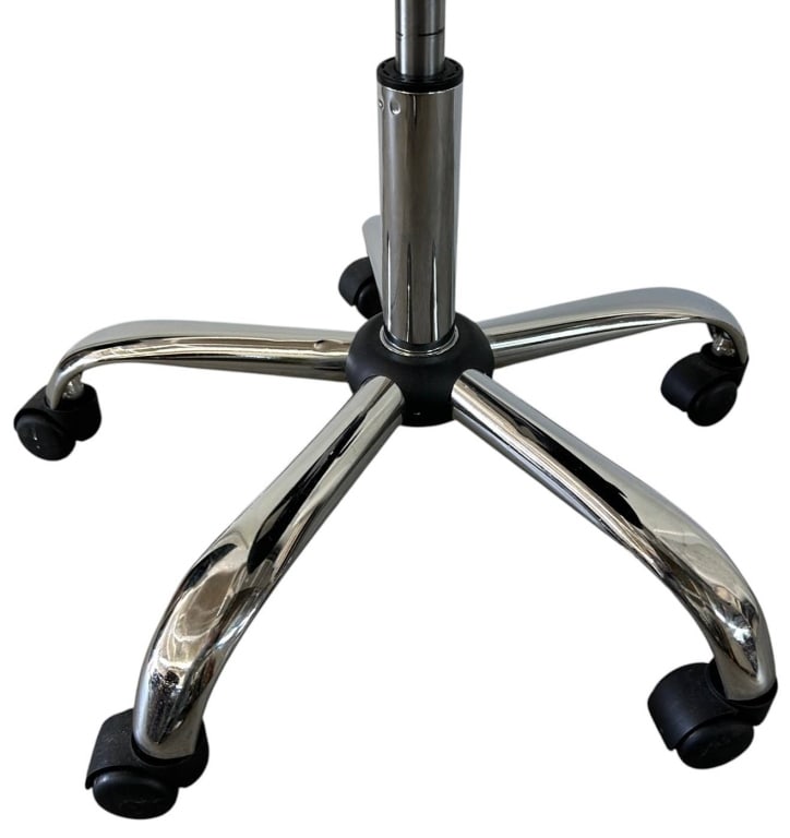 ADJUSTABLE ROLLING STOOL 25" - 3