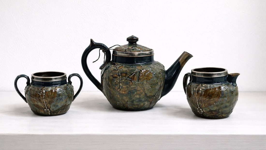 DOULTON LAMBETH SILVER-MOUNTED TEA SET OF 3 (1 of 16)