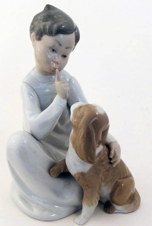 LLADRO BOY WITH DOG PORCELAIN FIGURINE W BOX (1 of 4)