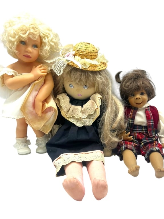 SET OF 3 MISCELLANEOUS BRAND NAME DOLLS (1 of 7)