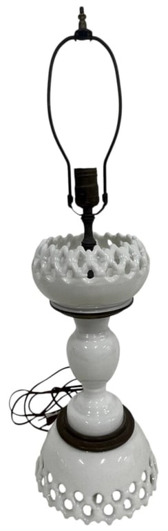 VINTAGE MILK GLASS HOBNAIL LAMP 26": This vintage white milk glass table lamp features an elegant turned body with decorative openwork hobnail-style gallery accents at both the font and base. The lamp is fitted with brass-tone hardware a