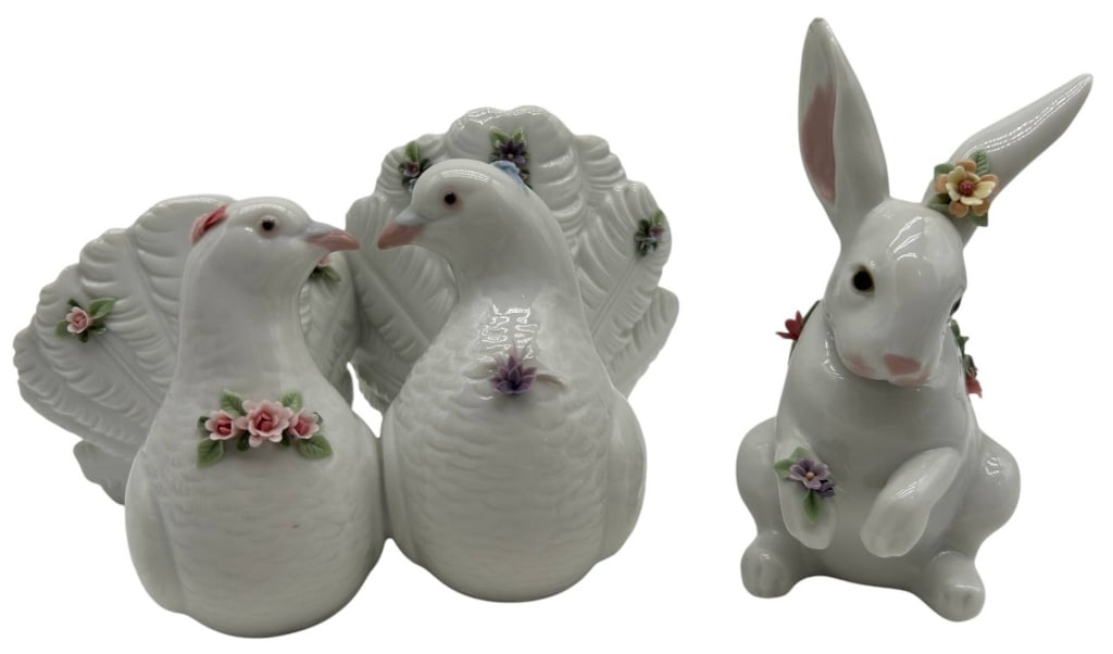 LLADRO DOVES & RABBIT FIGURES 6": .