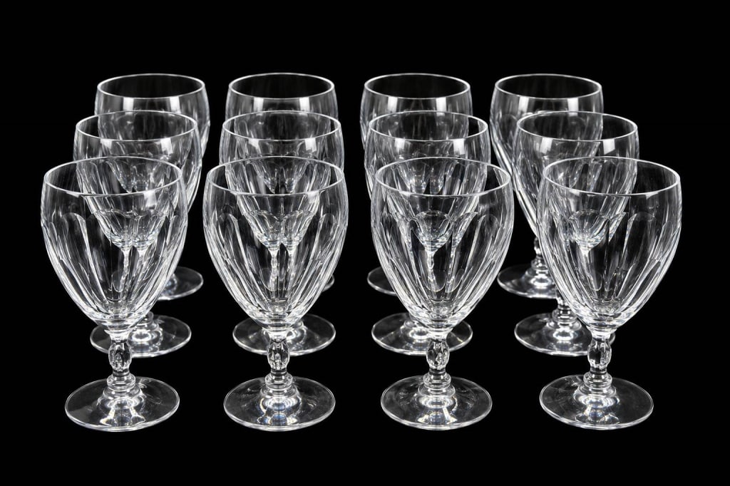 SET OF 12 CUT CRYSTAL WATER GOBLETS 7in (1 of 4)