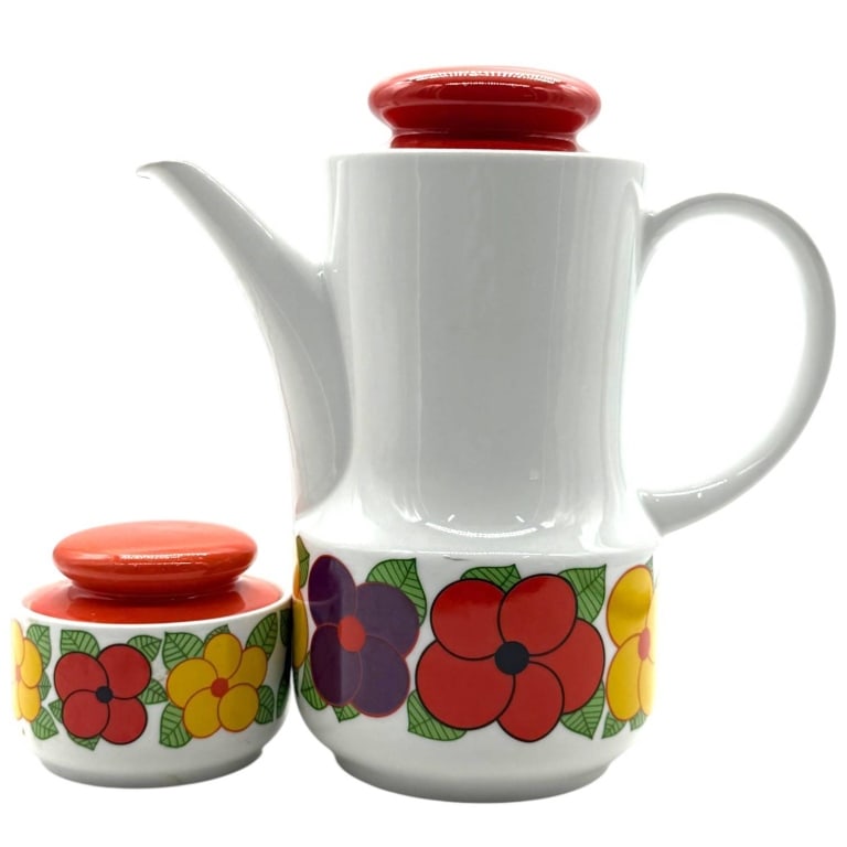 SCHUMANN ARZBERG COFFEE POT & SUGAR 10": Mid-century Schumann Arzberg Bavaria porcelain coffee service featuring a matching coffee pot and covered sugar bowl in the vibrant "Doris" floral pattern. Produced by the renowned Schumann Arzberg fa