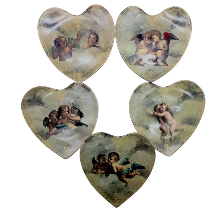 SET OF 5 CHERUB HEART PLATES 6": Delightful set of five decorative heart-shaped porcelain plates from the Bradford Exchange "Heart to Heart" collection by Knowles. Each plate features a romantic Renaissance-inspired cherub or angel s
