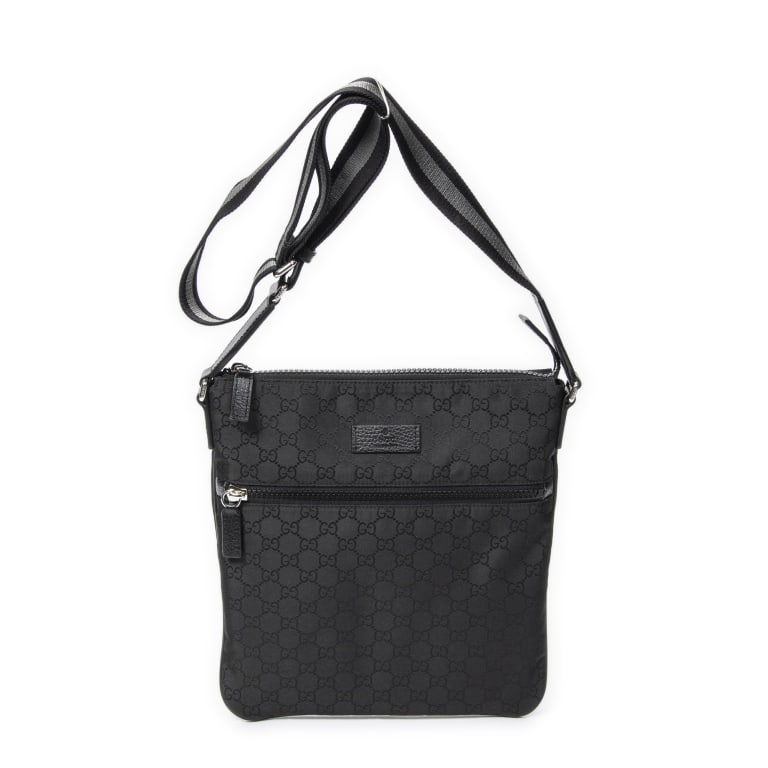 GUCCI MESSENGER BLACK MONOGRAMMED CROSSBODY: GUCCI MESSENGER CROSSBODY BLACK MONOGRAMMED NYLON CANVAS SILVER Dimensions (CM): 28*30*3cm Production Code: 449184-520981 A ABC2319