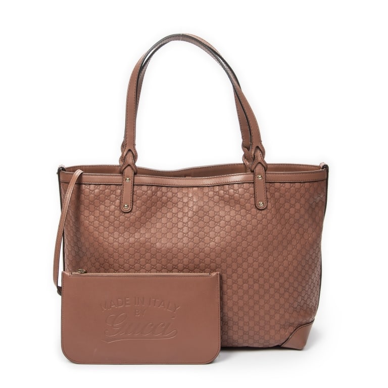GUCCI MEDIUM CRAFT MICROGUCCISSIM BAG: GUCCI MEDIUM CRAFT TOTE LIGHT BROWN MICROGUCCISSIMA LEATHER GOLD Dimensions (CM): 34*29*16cm Production Code: 247209-525040 A ABD1516
