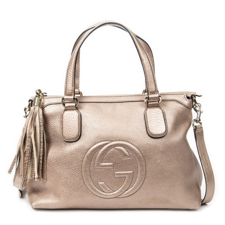 GUCCI LTD. ED. JAPAN EXCLUSIVE SOHO TOP HANDBAG: GUCCI LTD. ED. JAPAN EXCLUSIVE SMALL SOHO TOP HANDLE GRAINED CALFSKIN LEATHER Dimensions (CM): 32*22*14cm Production Code: 308362-493075 A ABA3833