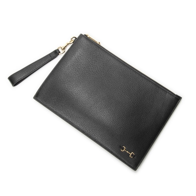GUCCI HORSEBIT CLUTCH BLACK GRAINED CALFSKIN LEATH: GUCCI HORSEBIT CLUTCH BLACK GRAINED CALFSKIN LEATHER GOLD Dimensions (CM): 30.5*21*2cm Production Code: 700524-525040 AA ABD4051