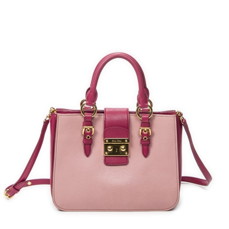 MIU MIU PUSHLOCK EXECUTIVE TOTE PINK CALFSKIN BAG: MIU MIU PUSHLOCK EXECUTIVE TOTE PINK CALFSKIN LEATHER GOLD Dimensions (CM): 28*21*8cm Production Code: 122 A ABD0562