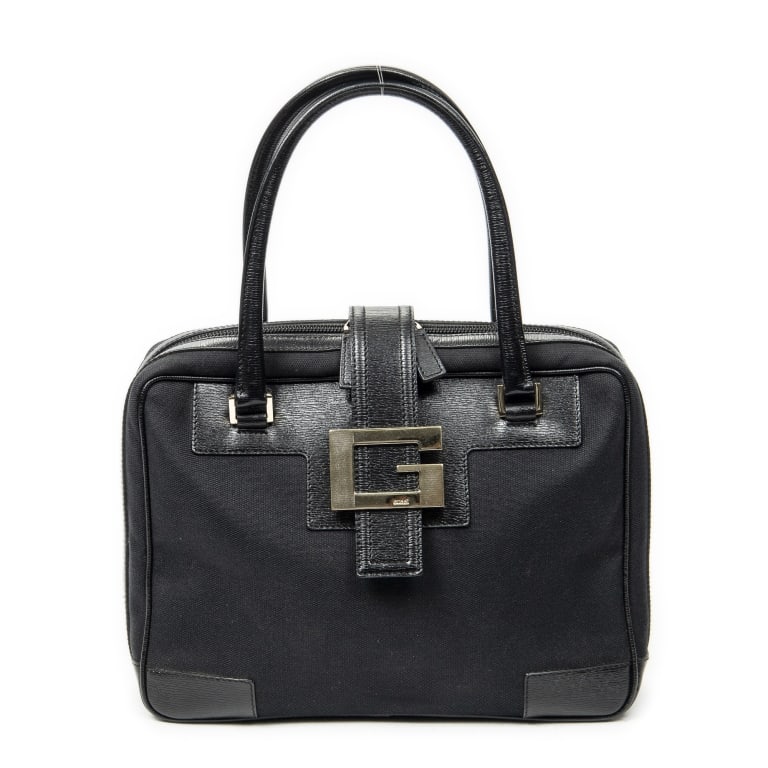 GUCCI LOGO G TOP HANDLE BLACK MONOGRAMMED BAG: GUCCI LOGO G TOP HANDLE BLACK MONOGRAMMED CANVAS SILVER Dimensions (CM): 24*20*11cm Production Code: 001-5155-1705 A ABD4340