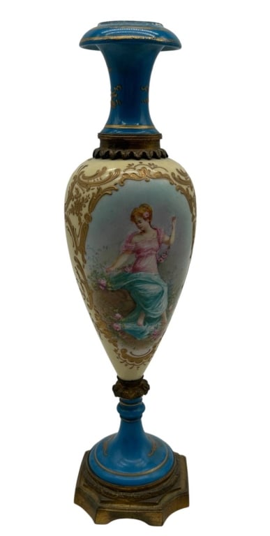 FRENCH SEVRES STYLE PORCELAIN URN 12": .