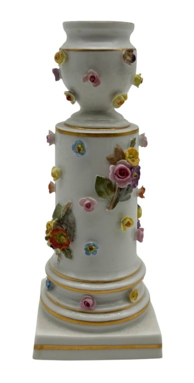 MEISSEN PORCELAIN FLORAL CANDLESTICK 5.5" (1 of 6)
