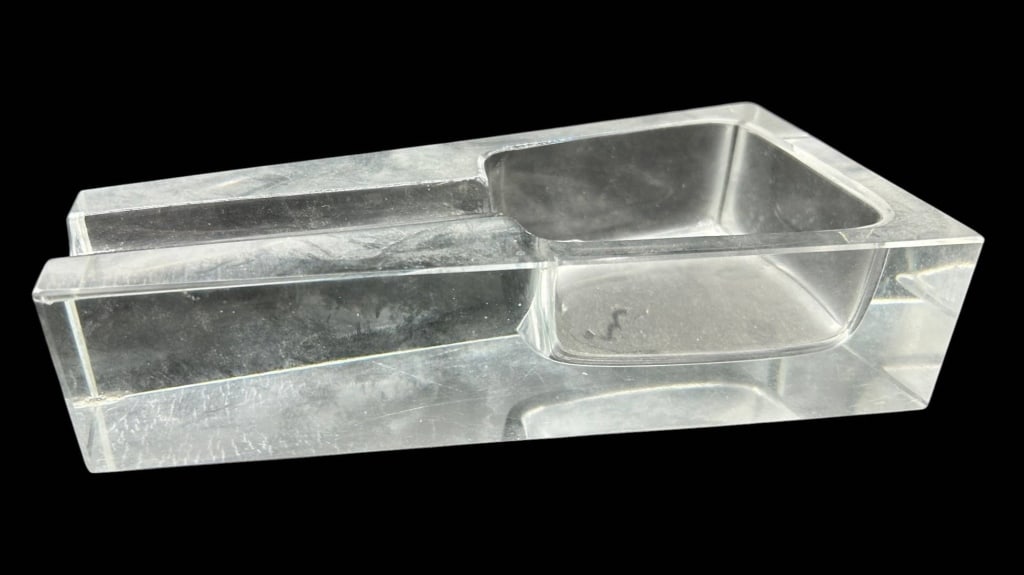 VINTAGE HEAVY GLASS CIGAR ASHTRAY 7.5" (1 of 9)