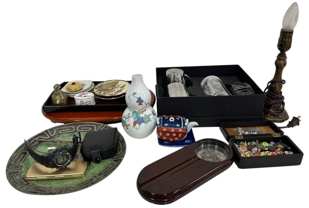 LARGE MIXED ESTATE DECOR & COLLECTIBLES LOT 12": Large mixed estate lot featuring an eclectic assortment of decorative, collectible and useful objects accumulated from a private estate. Includes Asian-style porcelain and ceramic pieces, double-gourd