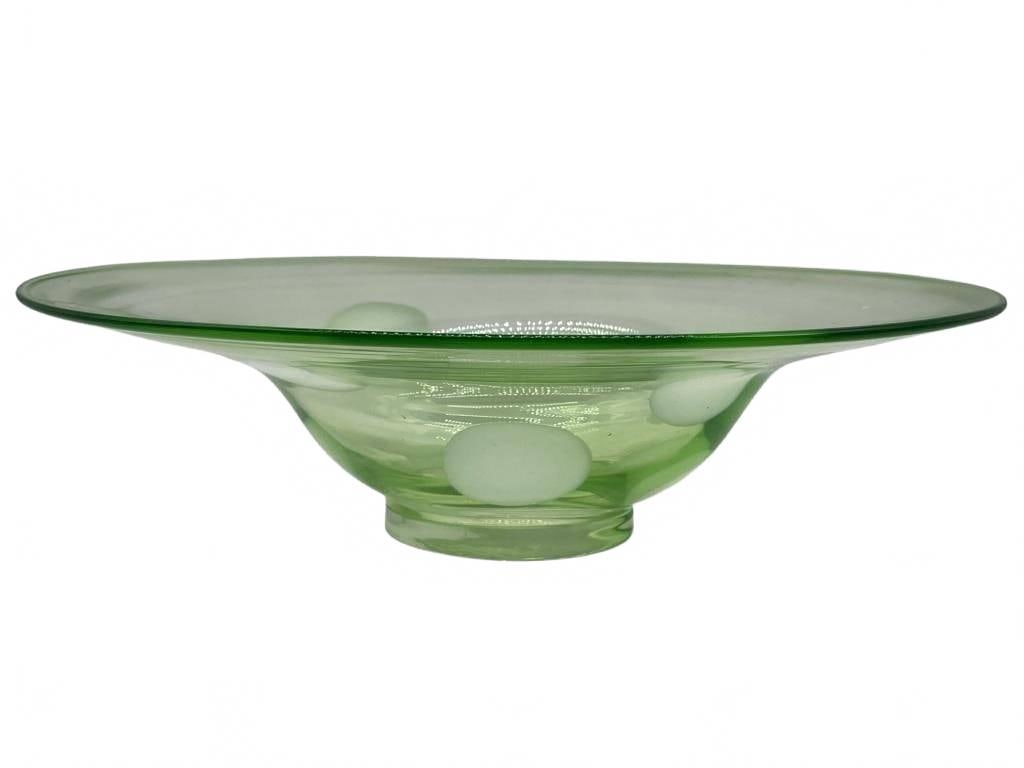 LARGE GREEN ART GLASS BOWL CENTERPIECE 16.5": LARGE GREEN ART GLASS BOWL CENTERPIECE 16.5" | -Very good pre owned condition | -Approx 4.5"h x 16.5"w | -Art glass bowl in a soft translucent green, featuring encased floating bubbles within the glas