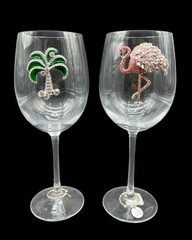 QUEENS JEWELS FLAMINGO PALM WINE GLASSES 9" (1 of 7)