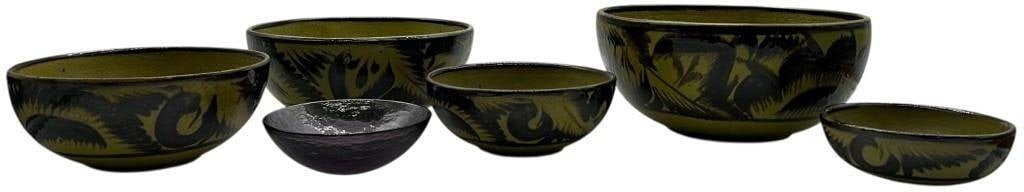 6 VINTAGE HAND-PAINTED GREEN POTTERY NESTING BOWLS (1 of 9)