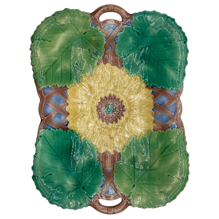 MAJOLICA SUNFLOWER LEAF SERVING TRAY 11" (1 of 5)